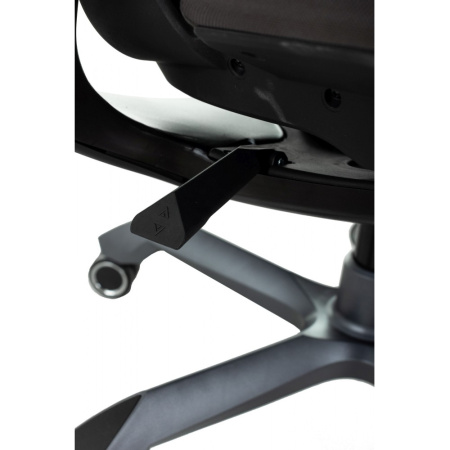 Кресло игровое Knight Aero, ткань, пластик, черный Кресло игровое Knight Aero, ткань, пластик, черный