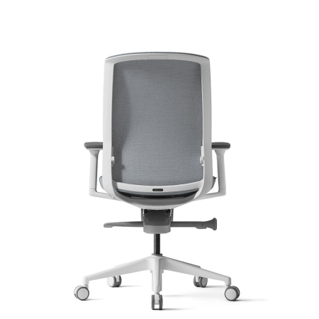 Кресло компьютерное Bestuhl J1, рама белая, без подголовника, серый Кресло компьютерное Bestuhl J1, рама белая, без подголовника, серый