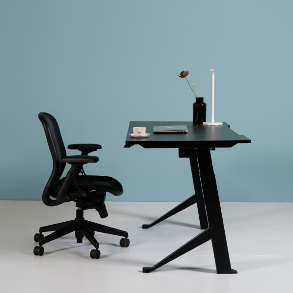Стол подъемный Fit Focus Y- desire (регулируемый по высоте каркас арт. 9065260 и столешница арт. 9072455)