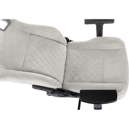 Кресло игровое Бюрократ Knight Hunter, искусственная замша, светло-серый