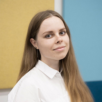 Бондарь Елена