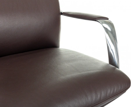 Кресло компьютерное Бюрократ VEGA, кожа, коричневый