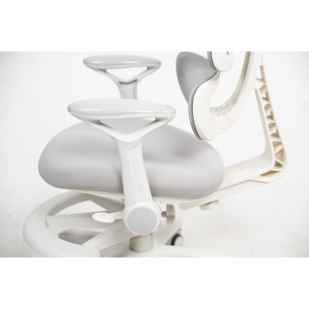 Кресло детское Ergosmart Antey, ткань, пластик, корпус белый, подставка для ног, с чехлом розовым, серый